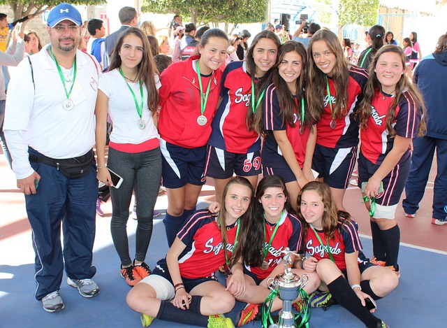 更是一场 更是一场